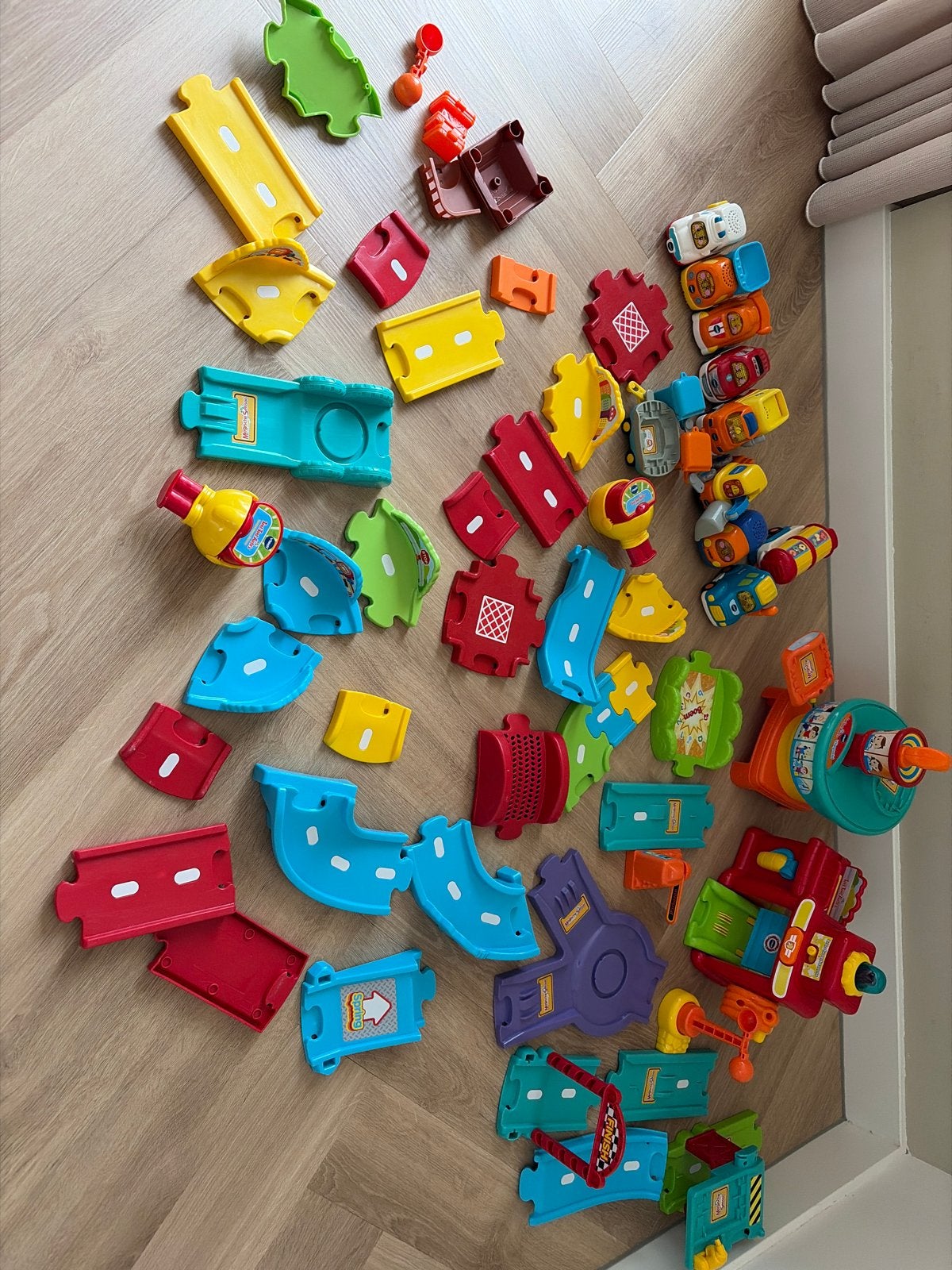VTech Toet Toet Auto's en wegdelen, Ophalen, Gebruikt