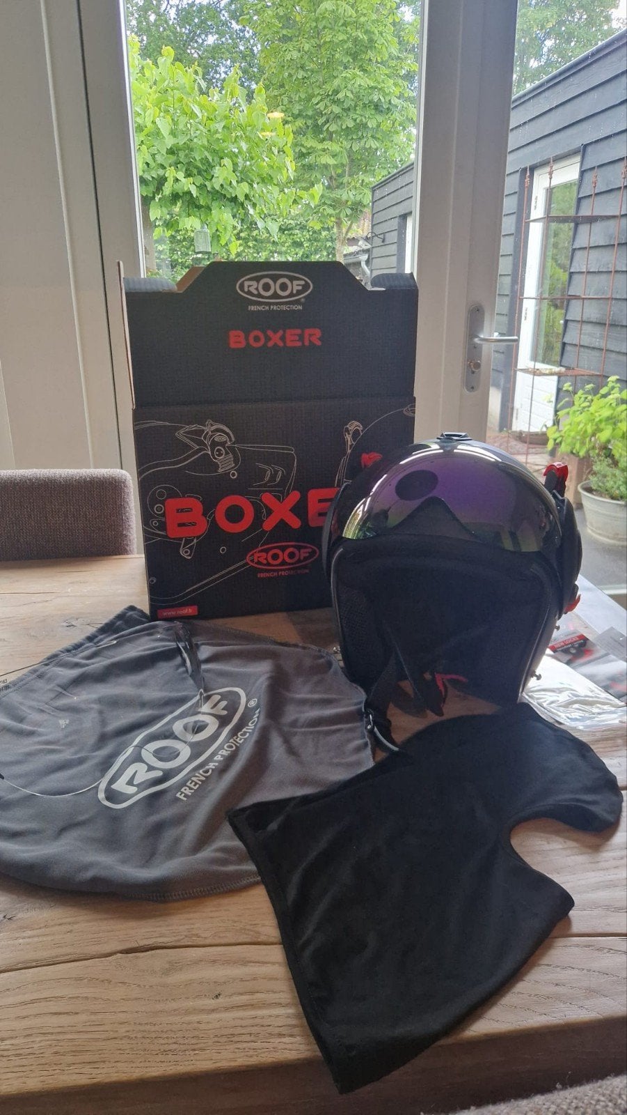 Boxer alpha v8 helm maat xs, Motoren, Kleding | Motorhelmen, Systeemhelm, Overige merken, Ophalen