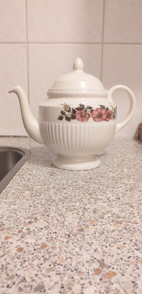 Wedgwood theepot, Ophalen, Zo goed als nieuw, Theepot, Wedgwood