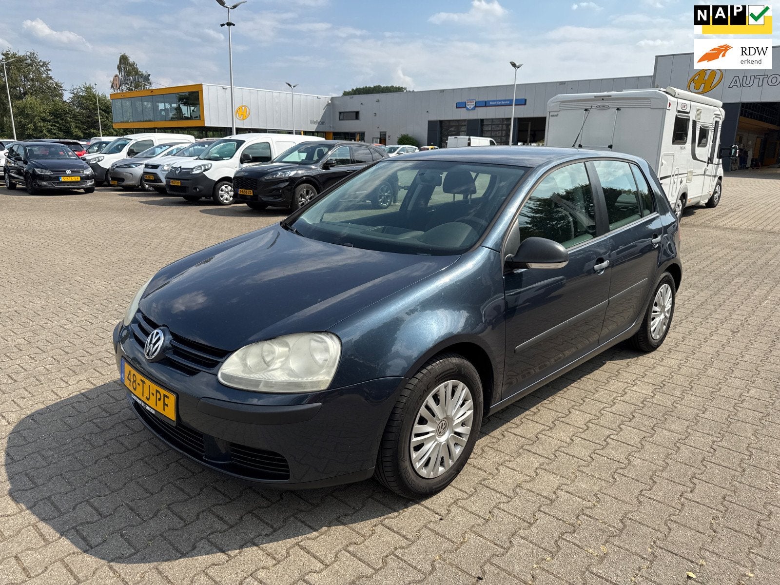 Volkswagen Golf 1.6 FSI AIRCO/RIJDT GOED/5DRS/NETTE AUTO!, Voorwielaandrijving, Gebruikt, Zwart, 4 cilinders