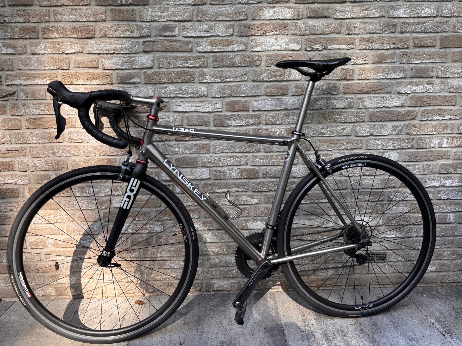 Lynskey R340 titanium racefiets maat ml enve chris king, Fietsen en Brommers, Fietsen | Racefietsen, Zo goed als nieuw, Meer dan 20 versnellingen