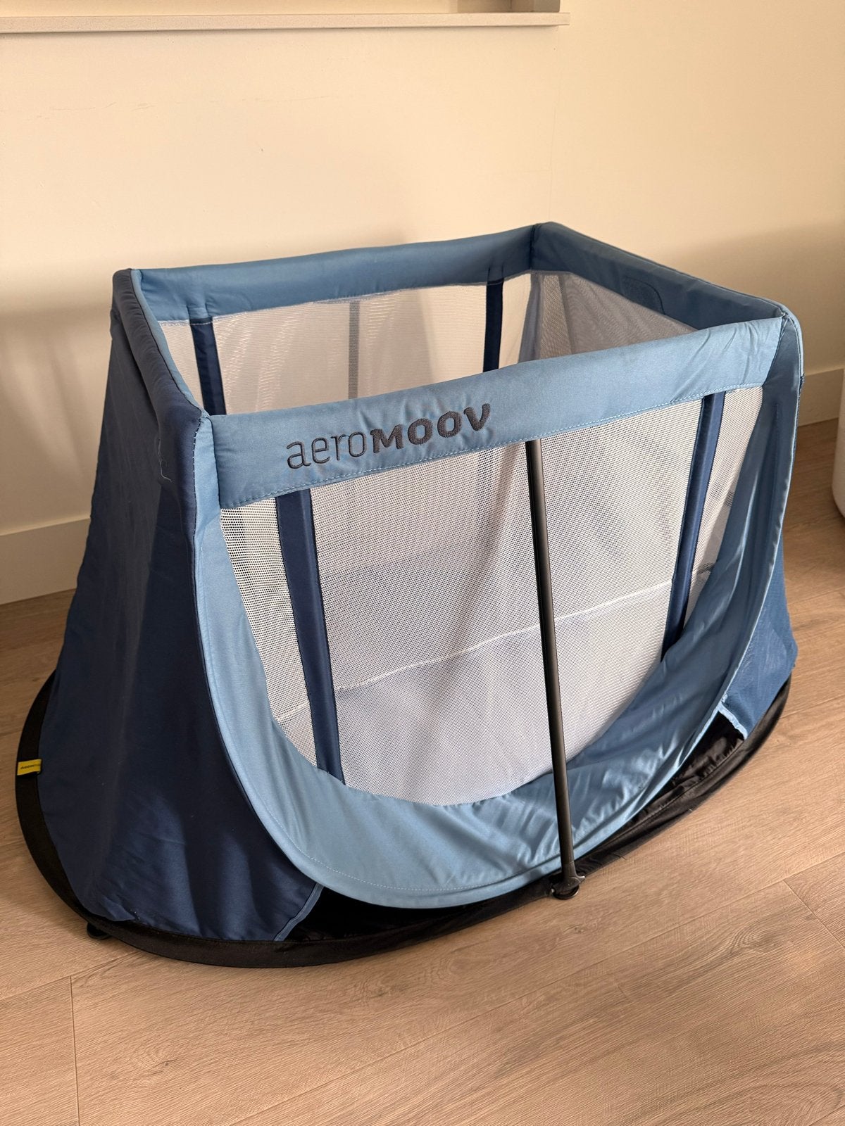 Aeromoov Reisbedje - Zo goed als nieuw met baby verhoger, Ophalen, Zo goed als nieuw, Reisbedje