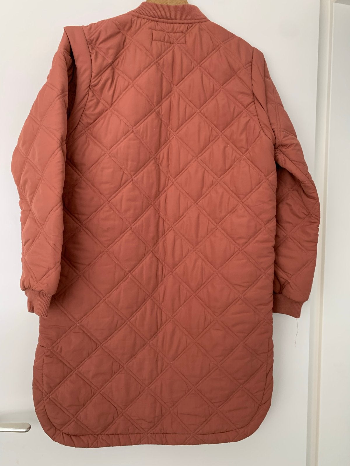 Lange gewatteerde jas/bodywarmer brique 158 POMPdeLUX, Kinderen en Baby's, Kinderkleding | Maat 158, Zo goed als nieuw, Meisje