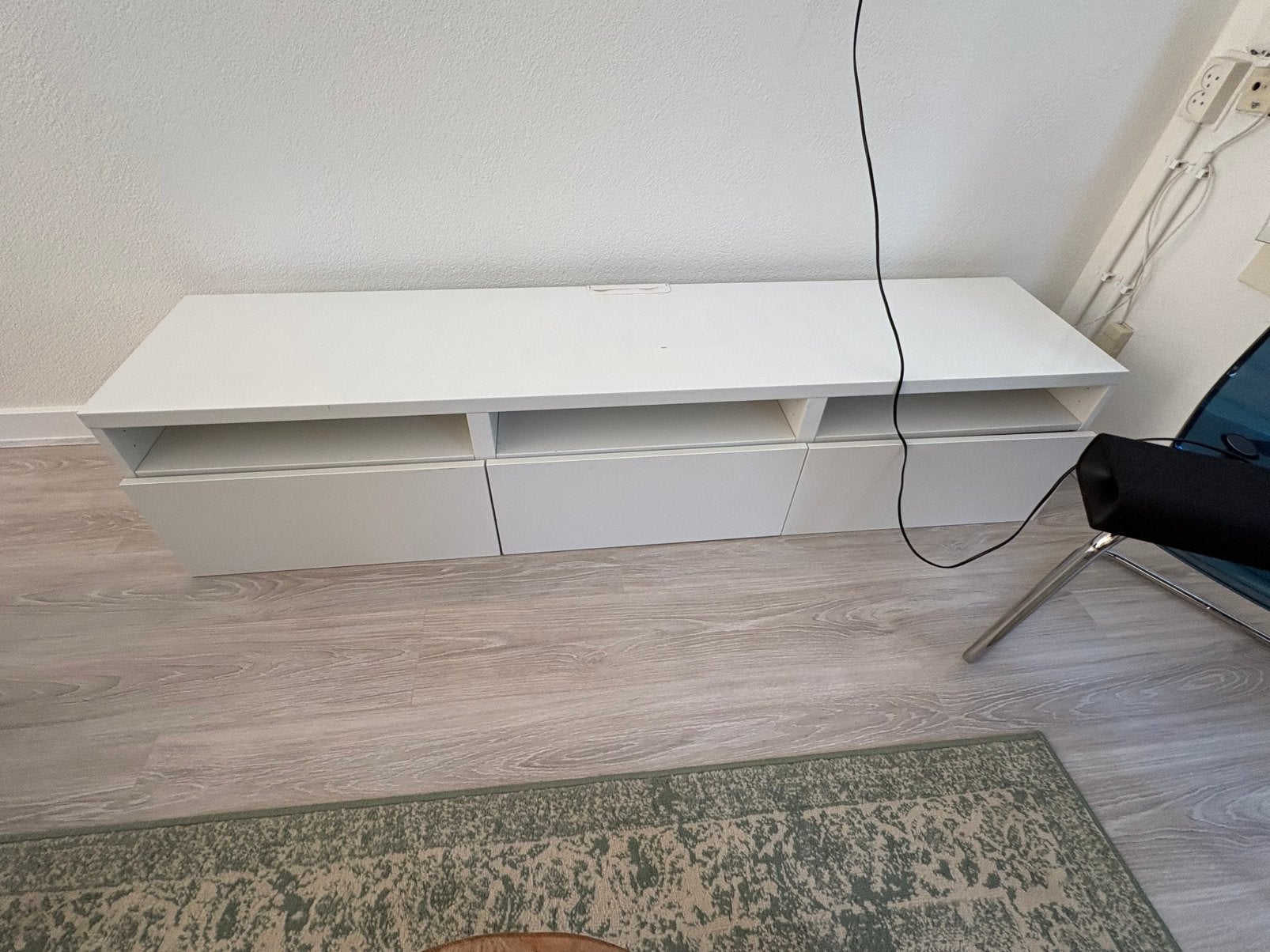 Ikea besta tv meubel hangend wit, Huis en Inrichting, Kasten | Televisiemeubels, Ophalen, Gebruikt, 150 tot 200 cm, Minder dan 100 cm