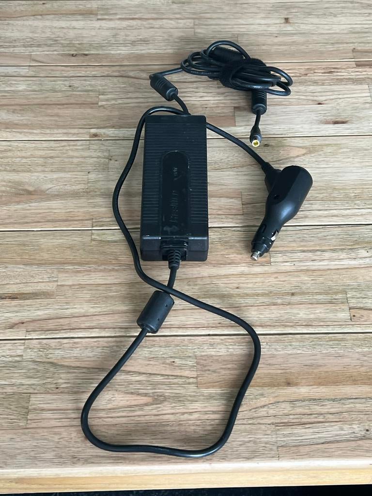 ResMed AirSense 10 12/24V adapter, Ophalen of Verzenden, Gebruikt
