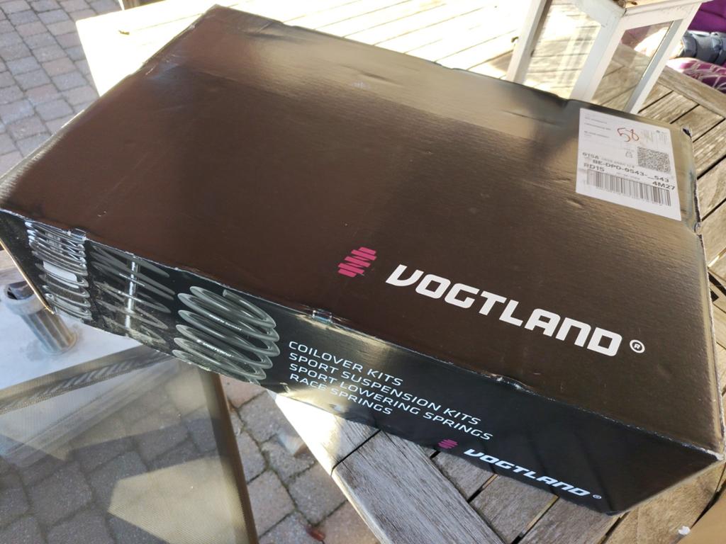 Vogtland Veren Golf 2 / Golf 3 -35mm voor, -30mm achter, Ophalen of Verzenden, Volkswagen