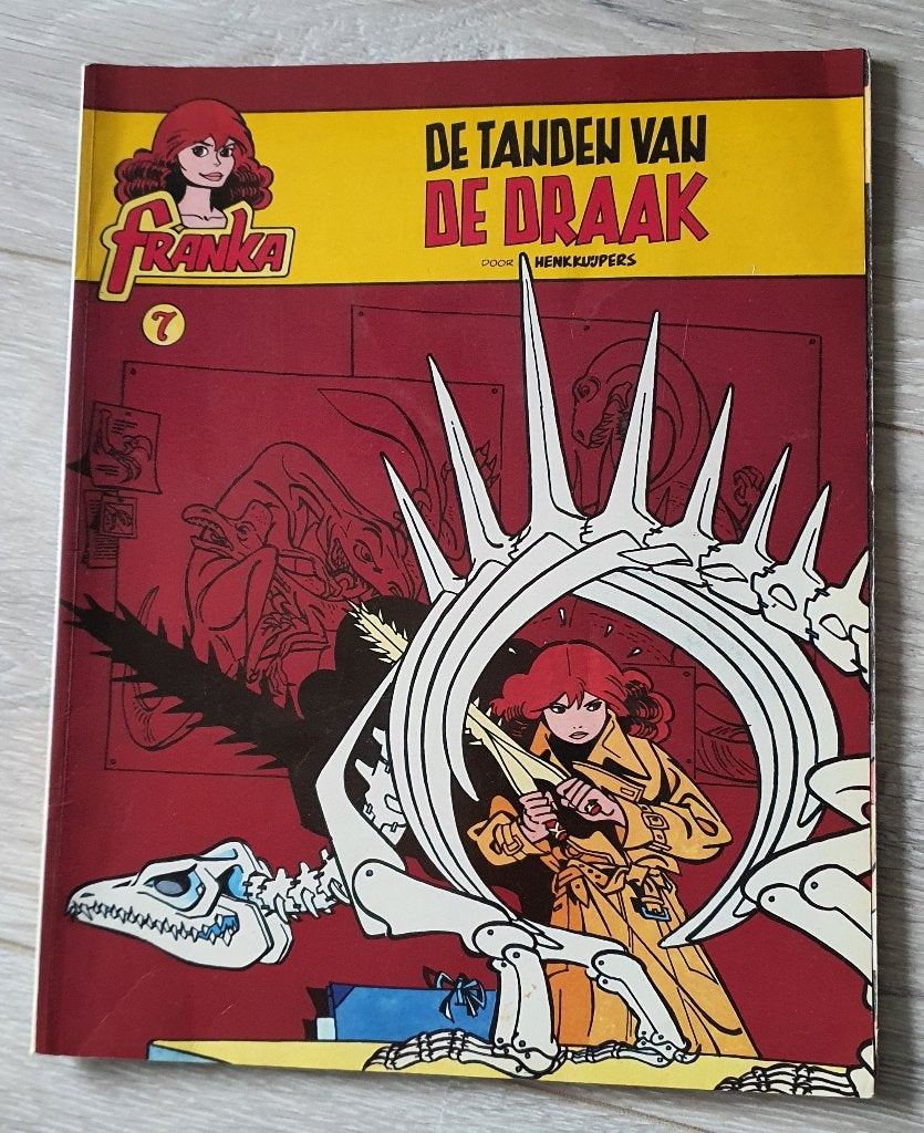 Franka stripboek - deel 7 – De tanden van de draak, Boeken, Stripboeken, Gelezen, Eén stripboek, Ophalen of Verzenden, Henk Kuijpers