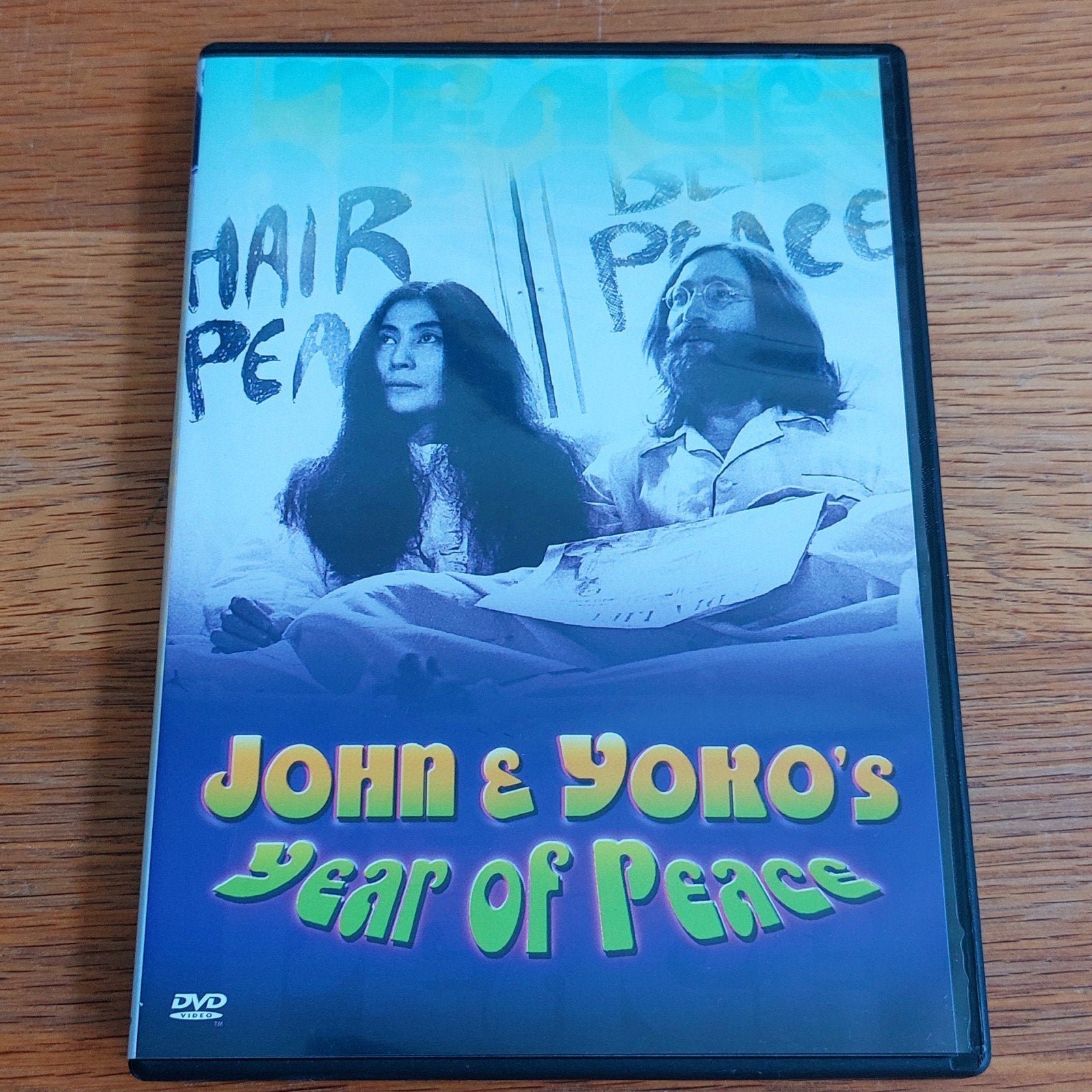 John & Yoko's year of peace, Alle leeftijden, Ophalen of Verzenden, Zo goed als nieuw