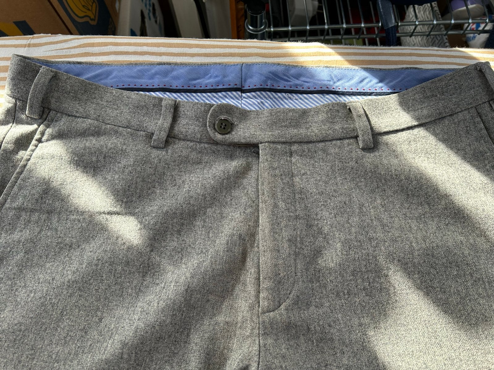 Grijze Wollen Broek Maat 42/44 - Unisex, Ophalen of Verzenden, Gedragen, Grijs
