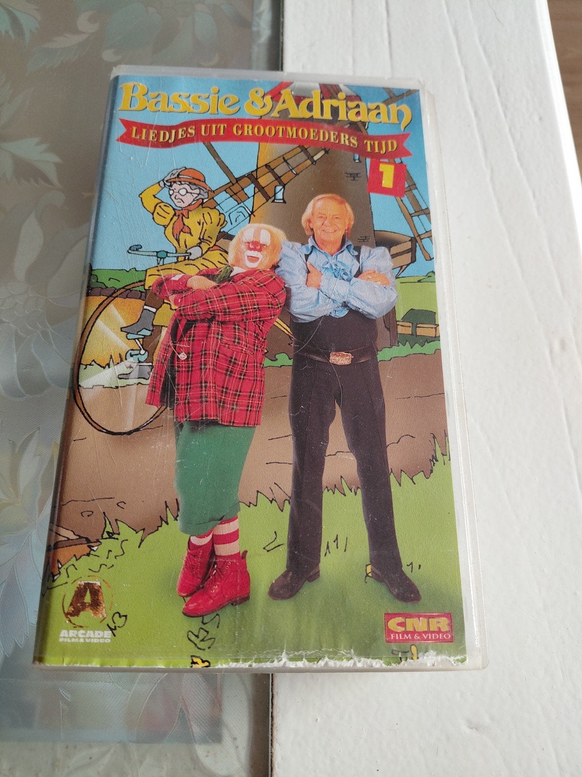 Bassie en Adriaan: Liedjes uit Grootmoeders Tijd deel 1 #1., Ophalen of Verzenden, Gebruikt, Kinderprogramma of -film, VHS