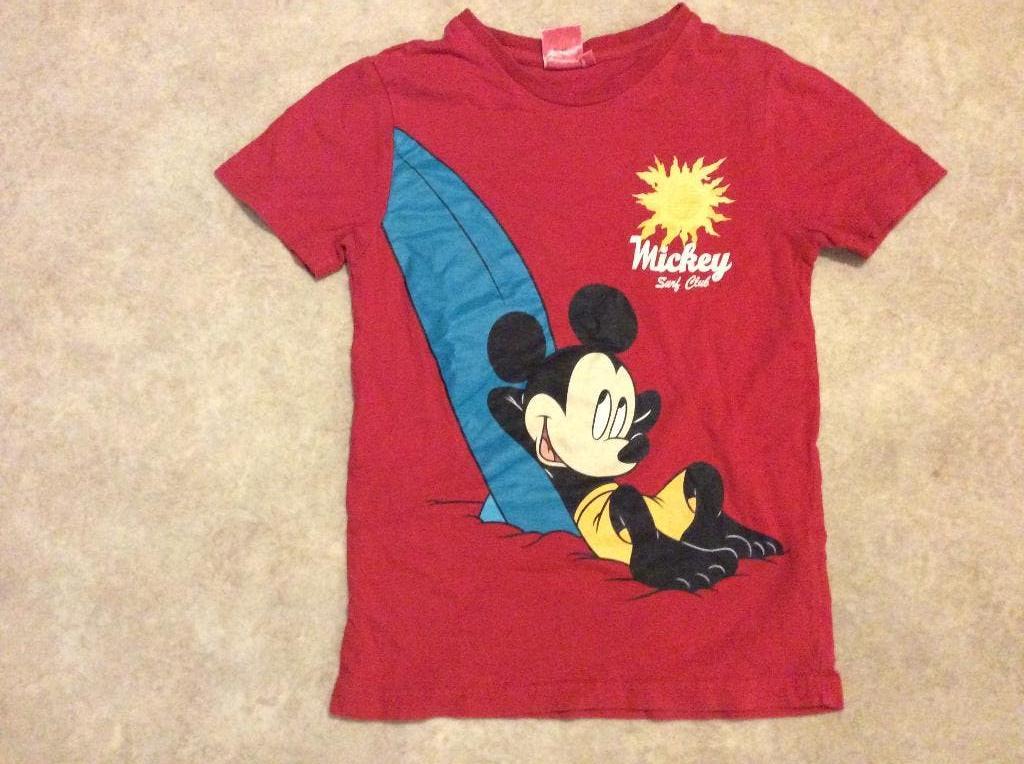 Disney T-shirt maat 8.(128/134) Mickey mouse surfclub, Disney, Gebruikt, Jongen of Meisje, Ophalen of Verzenden
