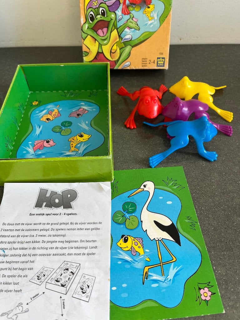 HOP kikkerspel met 4 kikkers  (5+), Een of twee spelers, Ophalen of Verzenden, Zo goed als nieuw