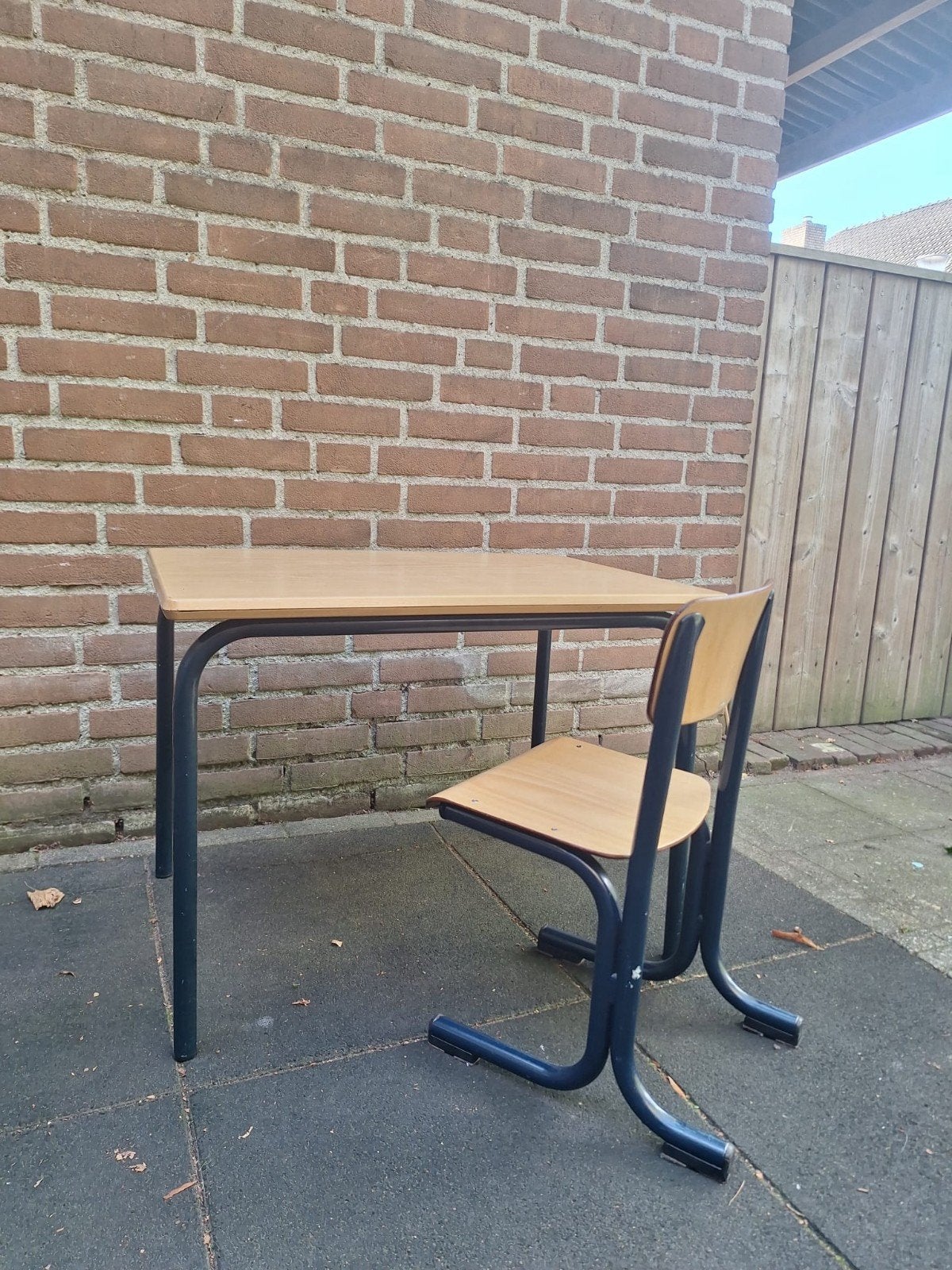 Kinderbureau met stoel - Ideaal voor studie of spel, Ophalen, Gebruikt, Tafel(s) en Stoel(en)