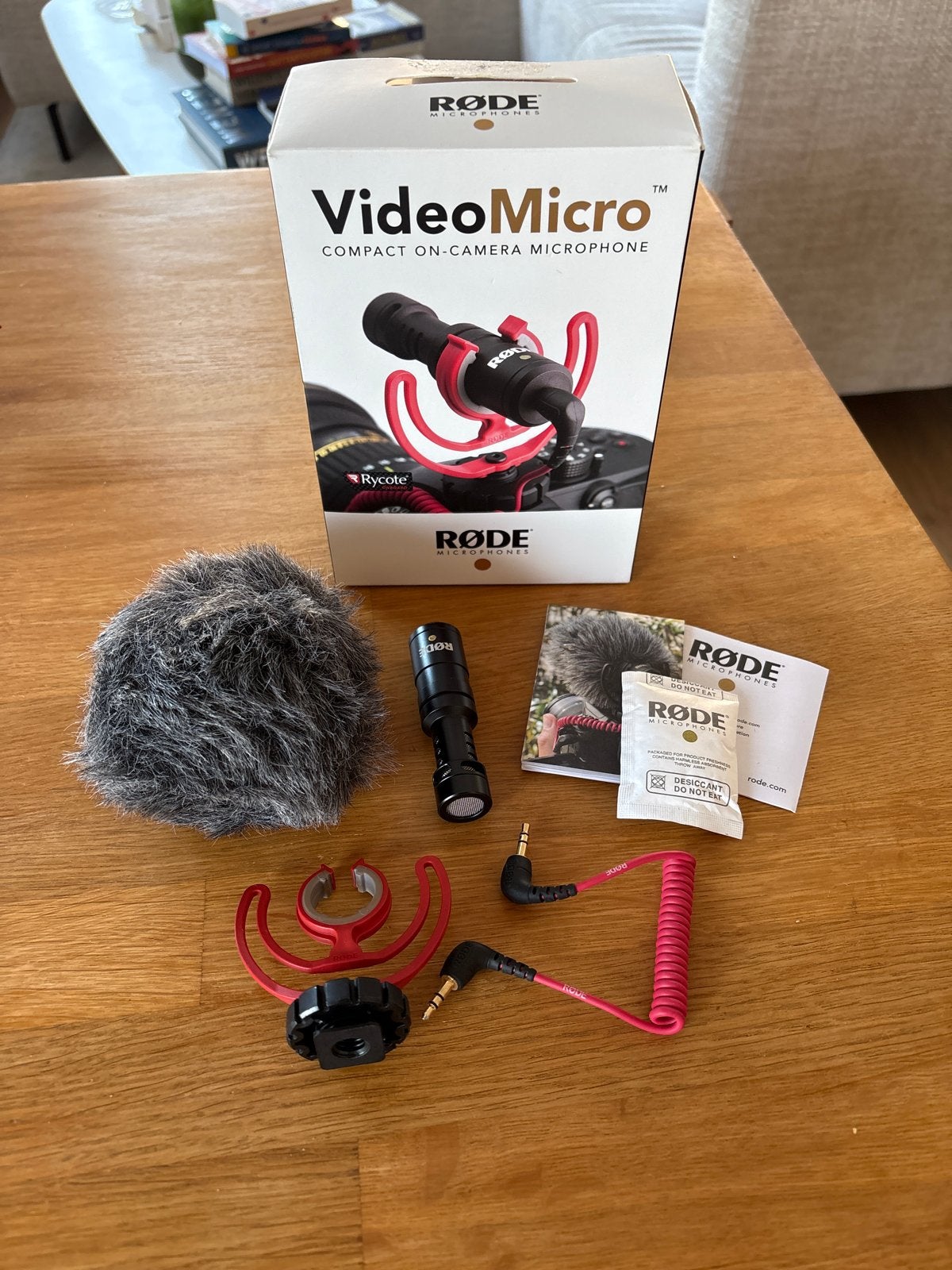 Nieuwe Røde VideoMicro compacte microfoon, Ophalen of Verzenden, Zo goed als nieuw, Instrumentmicrofoon