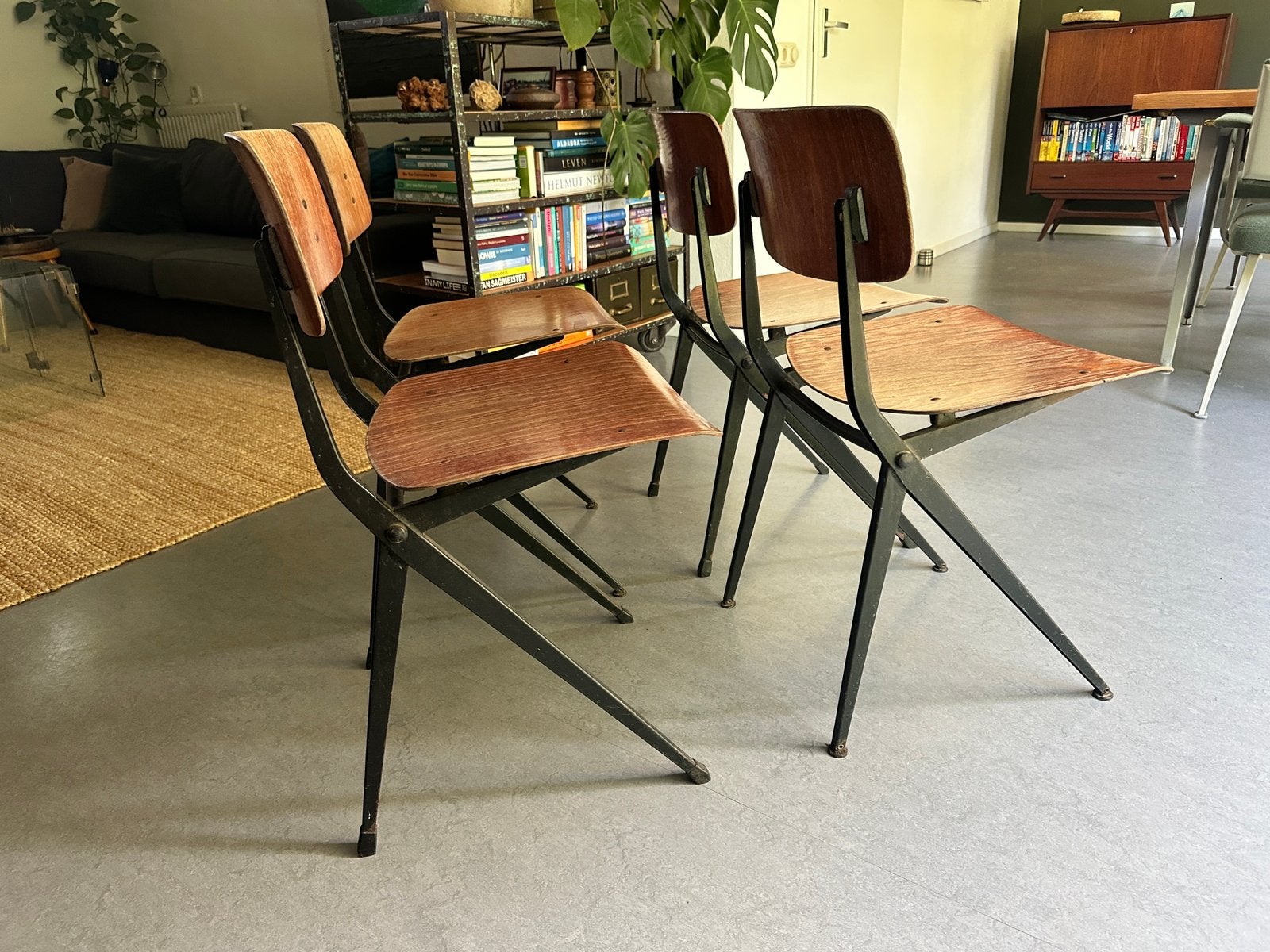 Vintage ‘Marko’ de passer stoelen - ontwerp Ynske Kooistra, Ophalen, Gebruikt, Bruin