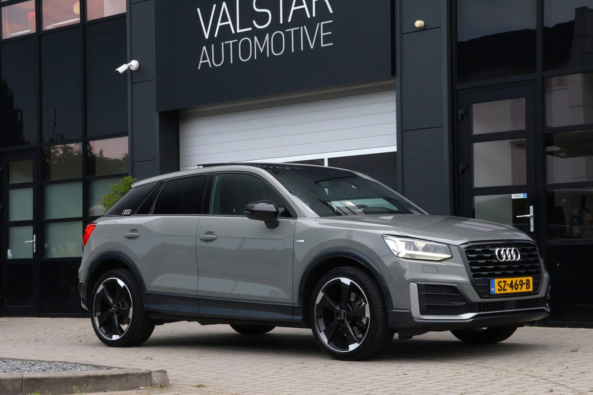 Audi Q2 1.4 TFSI CoD Edition #1 | Panoramdak | S-LINE | LED, Gebruikt, 4 cilinders, 150 pk, Leder en Stof
