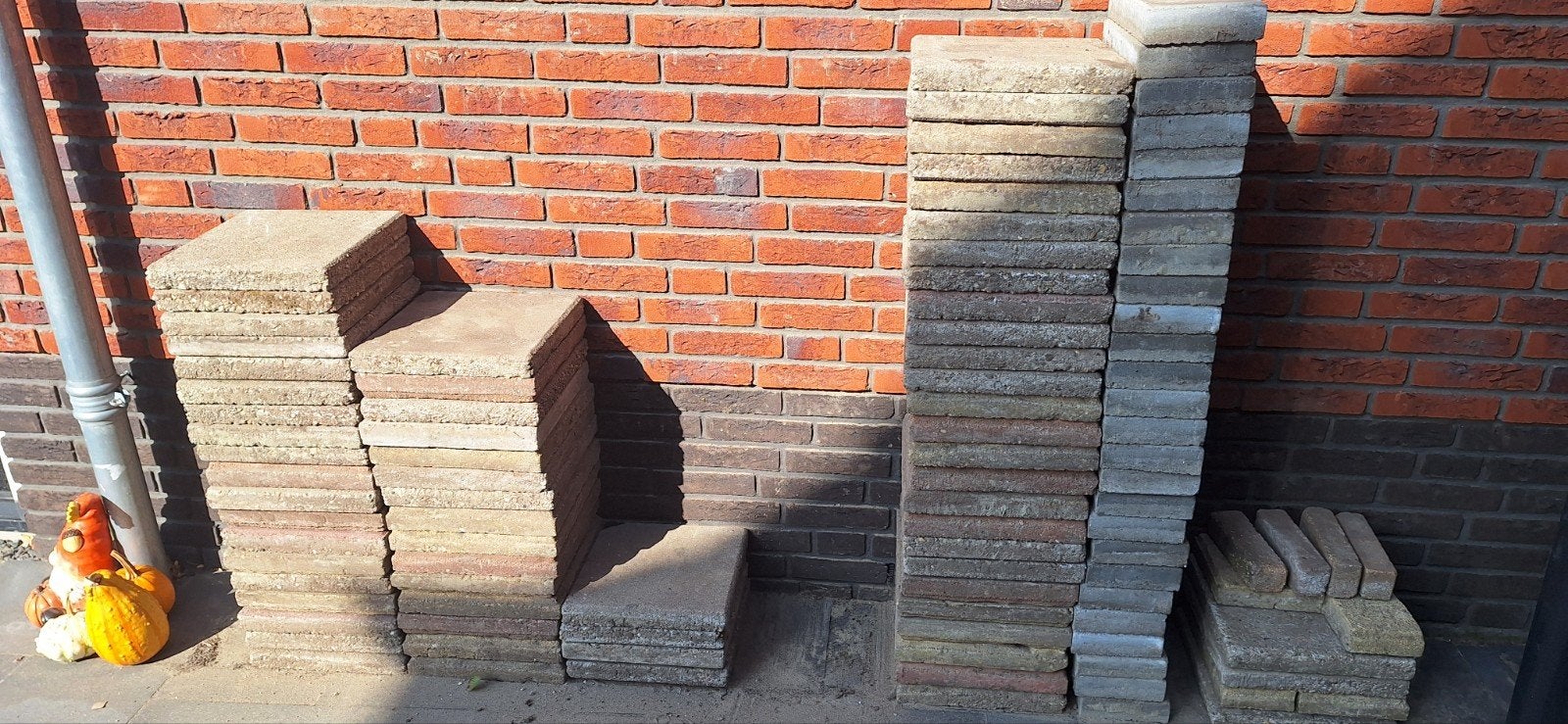 Gebruikte terrastegels - gratis af te halen, Ophalen, Gebruikt, 5 tot 10 m², Beton