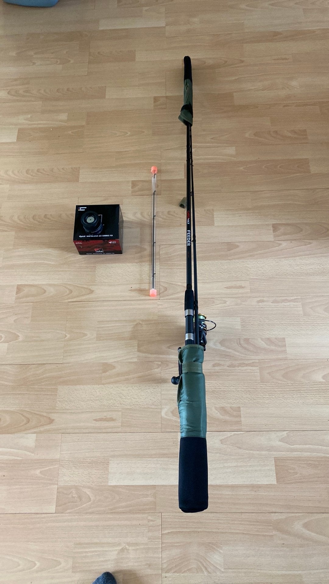 Nieuw feeder 2 delig 3 m cath match + nieuwe molen, Watersport en Boten, Ophalen, Nieuw, Werphengel