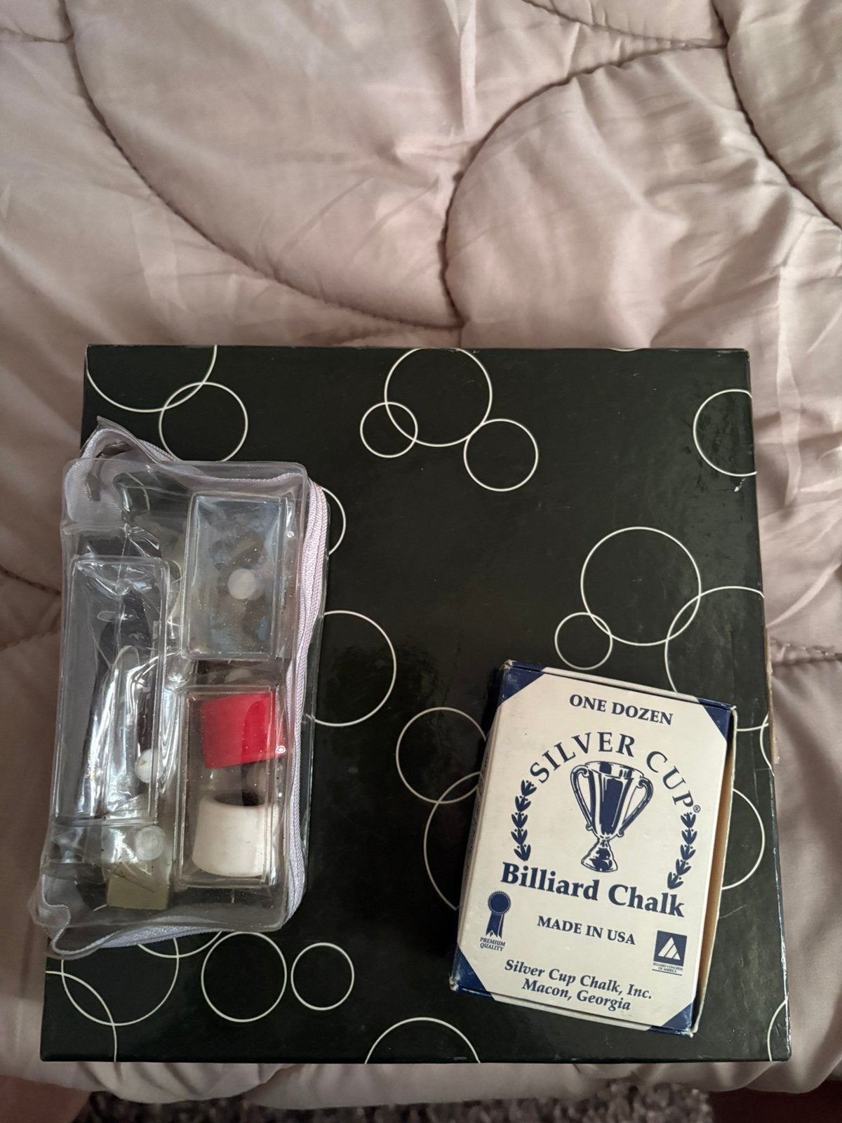 Te koop biljartballen en toebehoren., Ophalen, Zo goed als nieuw, Keu of Ballen