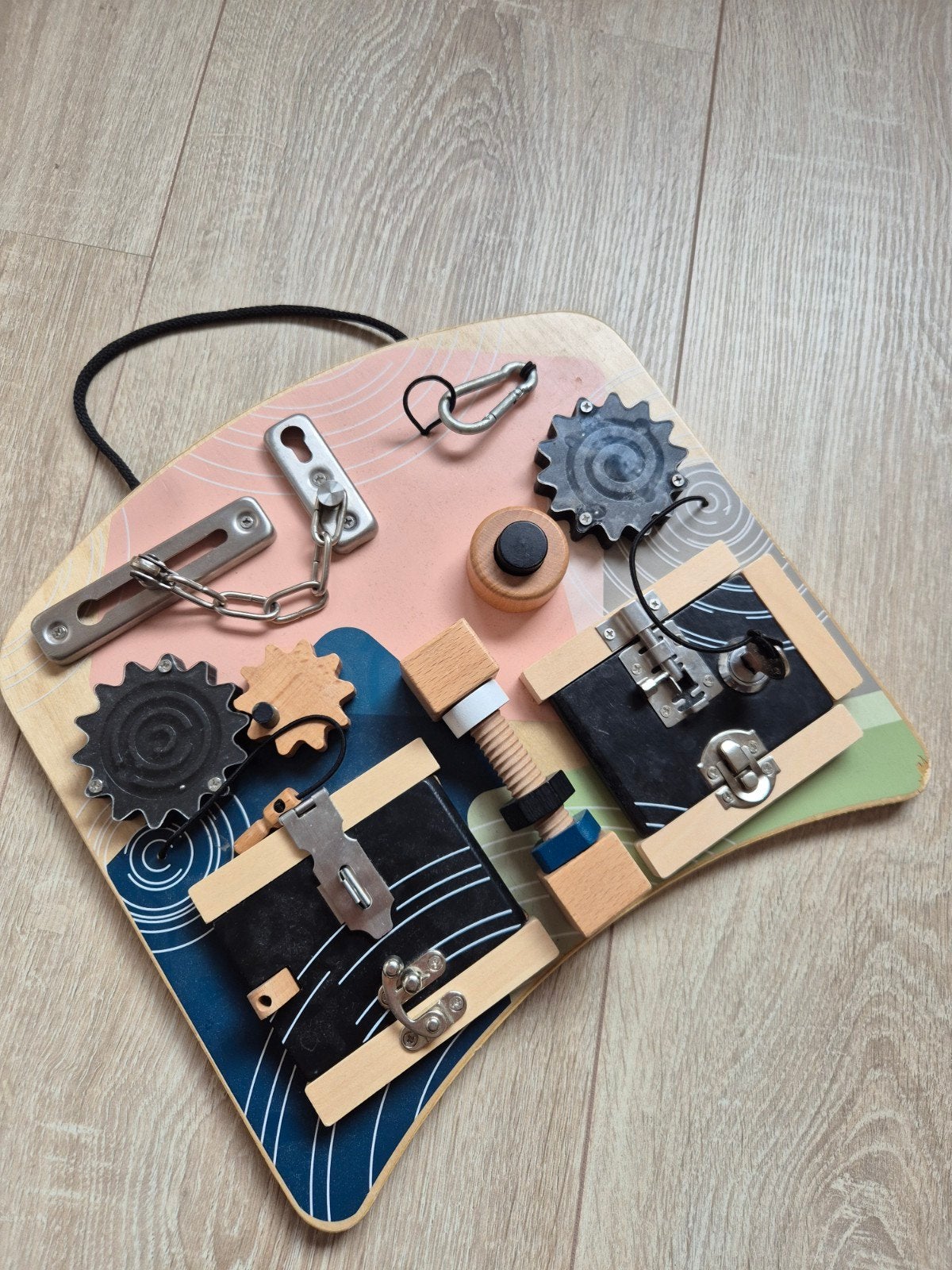 Small Foot Houten Activiteitenbord montessori, Ophalen of Verzenden, Zo goed als nieuw, Overige typen