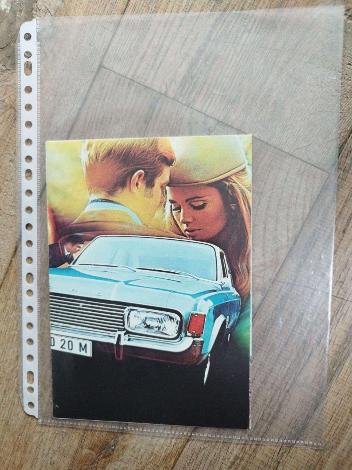 Ford 20M Brochure uit 1970 - Nederlands, 16 pagina's, Ophalen of Verzenden, Gelezen, Ford