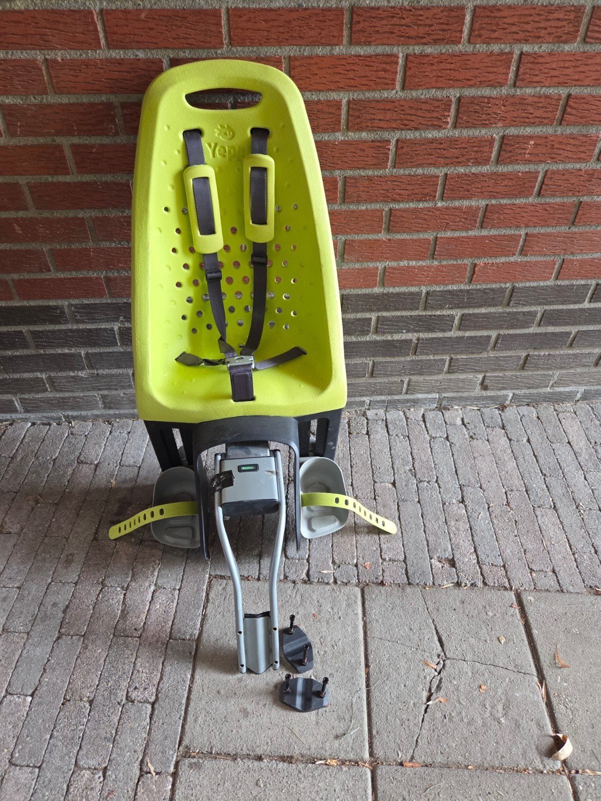 Yepp Maxi Achterzitje - Lime Groen, Ophalen, Achterzitje, Yepp, 9 t/m 36 kg
