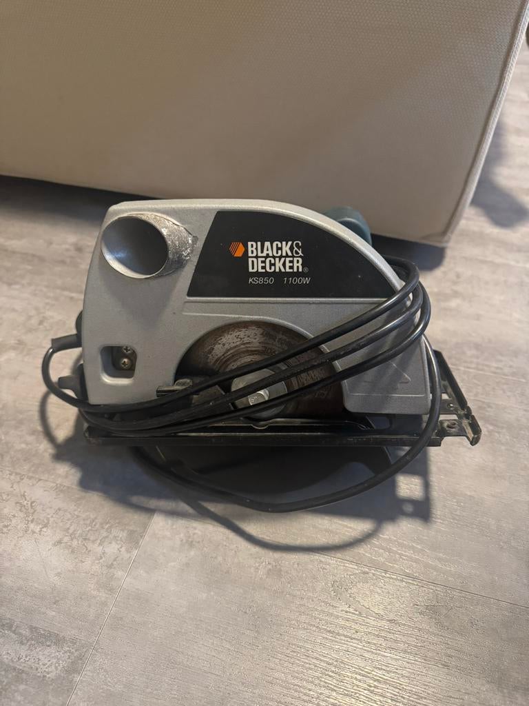 Black & Decker KS855 Cirkelzaag 1100W, Gebruikt, Cirkelzaag, 600 tot 1200 watt, Ophalen of Verzenden