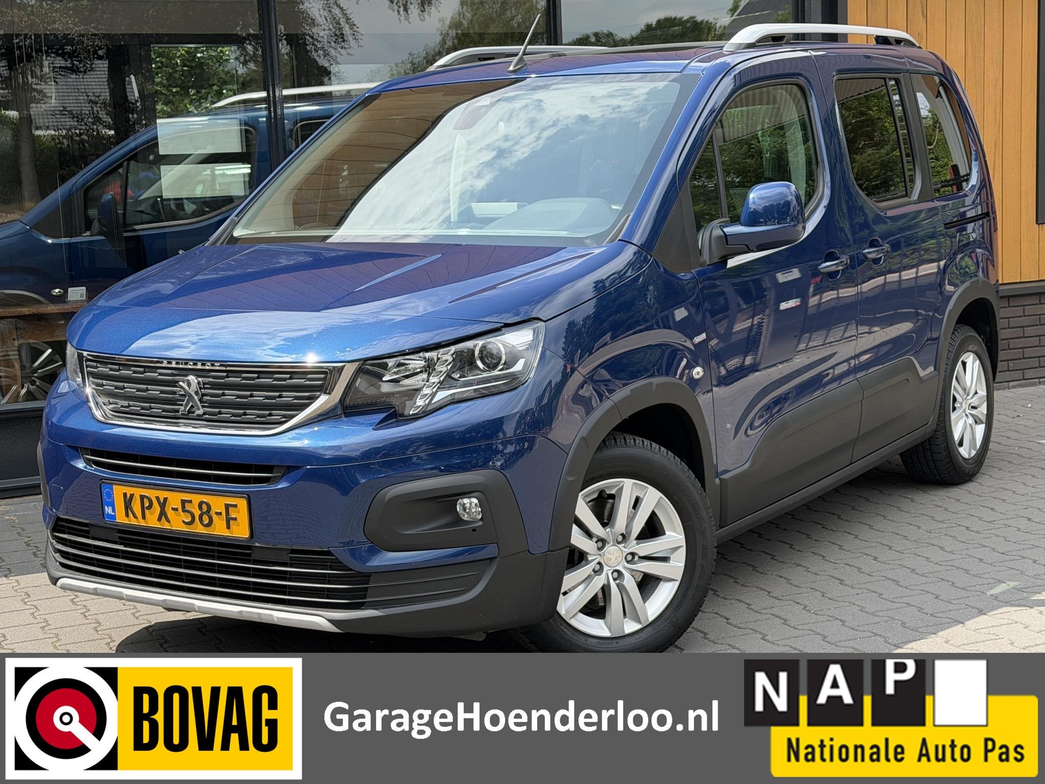 Toyota PROACE CITY Verso / Peugeot Rifter Panoramadak 47.000, Voorwielaandrijving, Gebruikt, Euro 6, Blauw