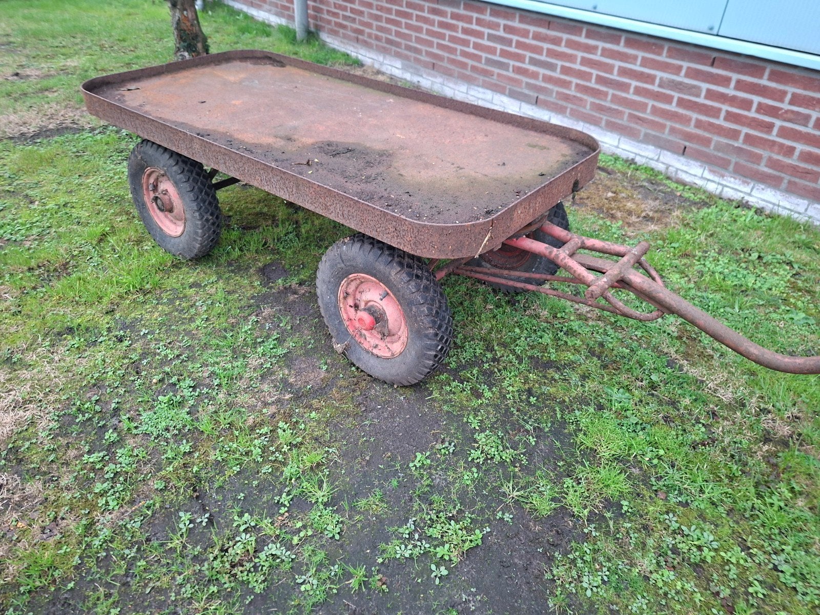melkbussen kar , oude boerderij kar  metaal., Ophalen of Verzenden