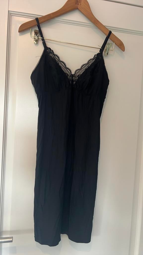 Zgan nachthempje kant maat S Hunkemöller, Ophalen of Verzenden, Zwart, Badjas