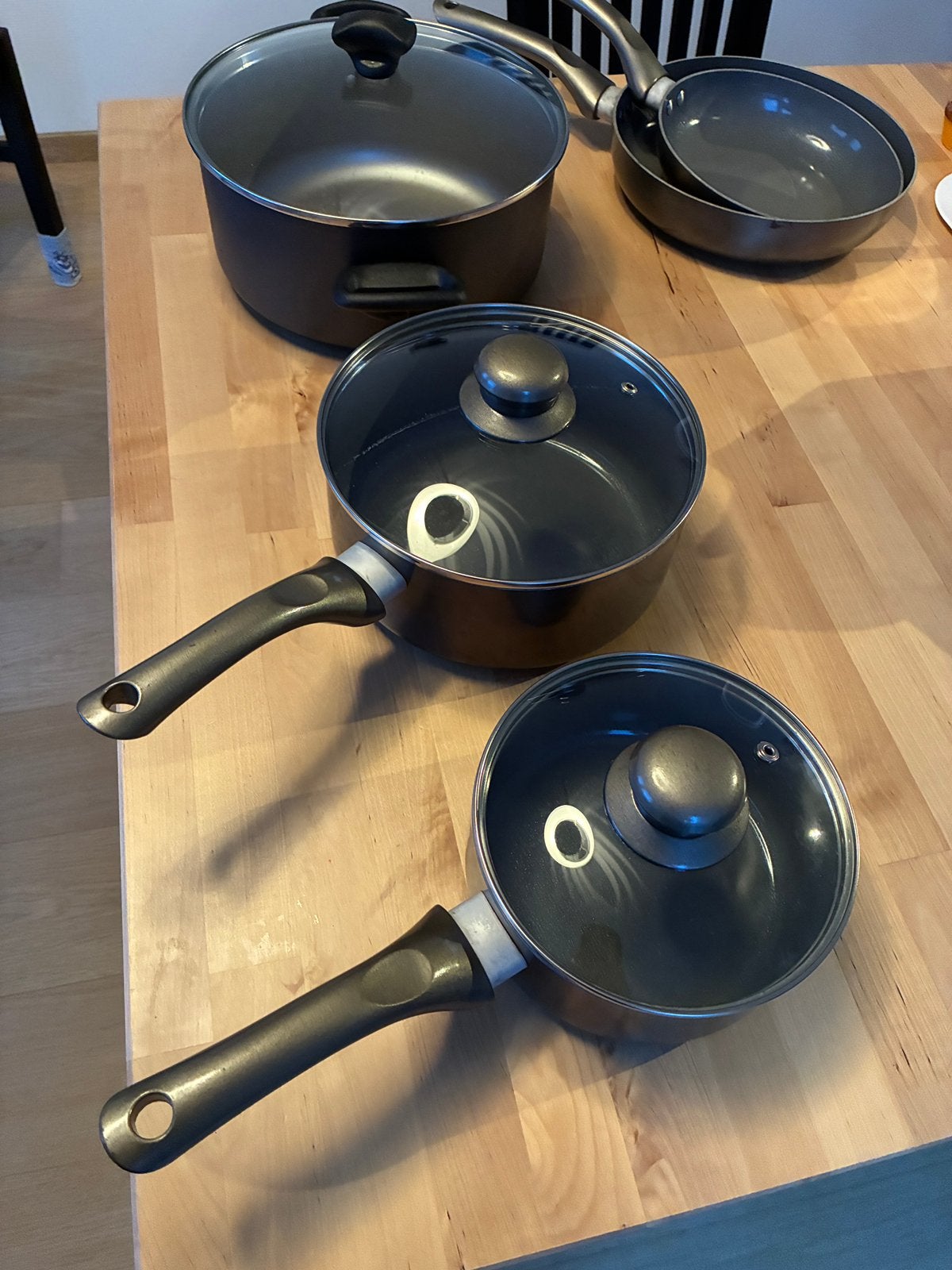 Complete 5-delige pannenset, Huis en Inrichting, Keuken | Potten en Pannen, Gebruikt, Antiaanbaklaag, Aluminium, Pannenset