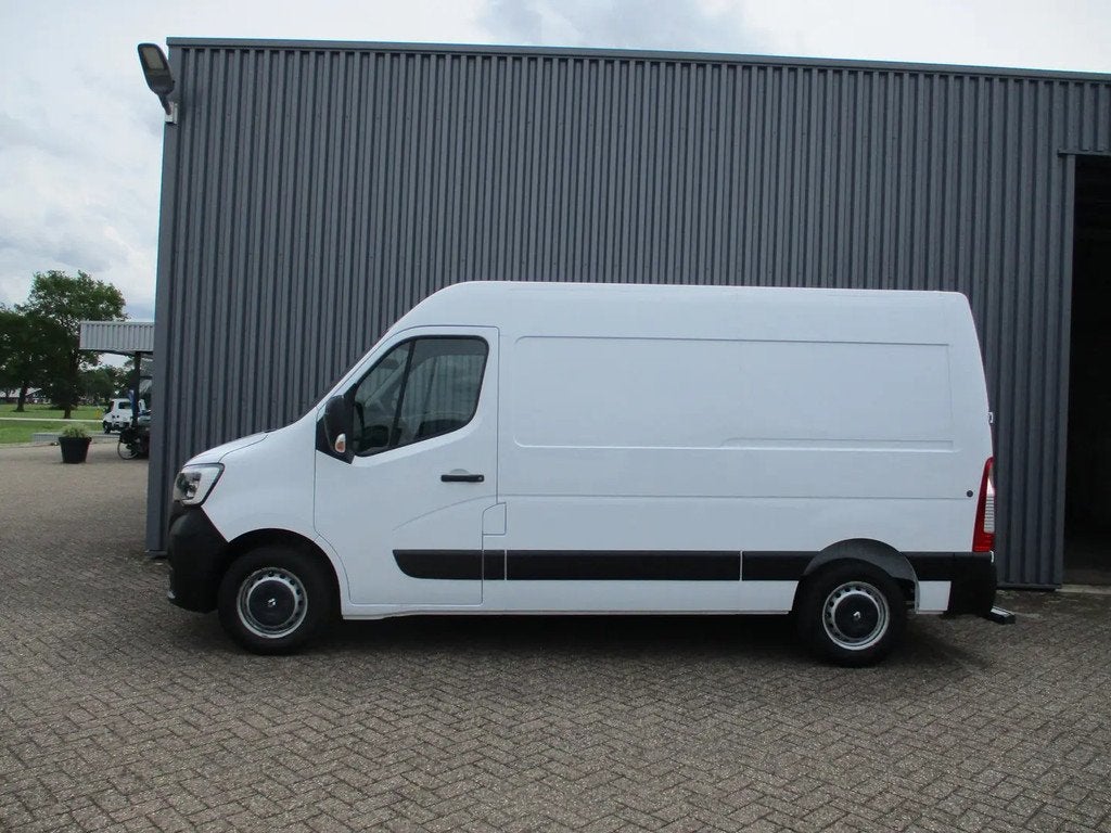 Renault Master 2.3 dCi 135 PK L2H2 servicewagen € 18.750,0, Gebruikt, 4 cilinders, Renault, Origineel Nederlands