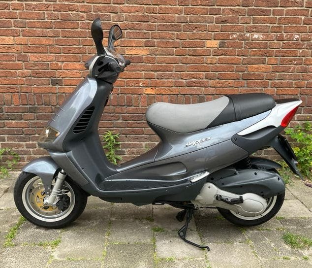 Piaggio Skipper LXT 150 in ONDERDELEN - 150cc 2 takt - 🇳🇱, Ophalen