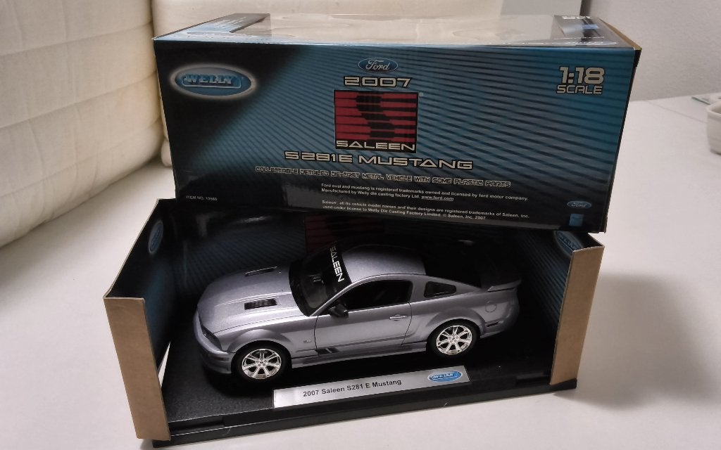1/18 Saleen S281E Mustang ( Ford ) Welly, Ophalen of Verzenden, Nieuw, Auto, Welly
