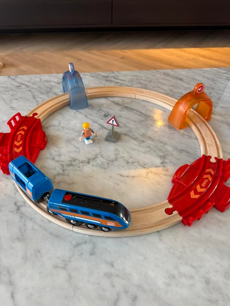 Brio trein - smart tech sound action tunnel circleset, Ophalen of Verzenden, Zo goed als nieuw