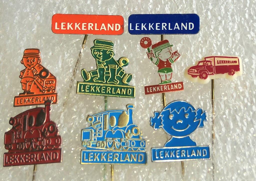 9 Vintage Lekkerland Speldjes, Ophalen of Verzenden, Gebruikt, Figuurtje, Speldje of Pin