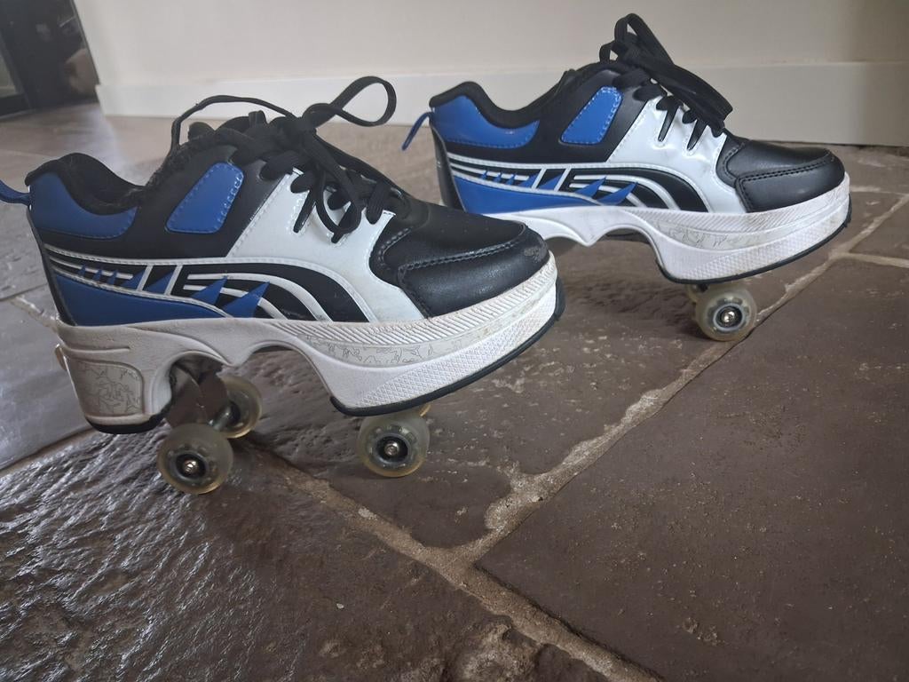 Deformation Shoes - Schoenen met uitklapbare wieltjes, Overige merken, Overige typen, Ophalen of Verzenden, Zo goed als nieuw