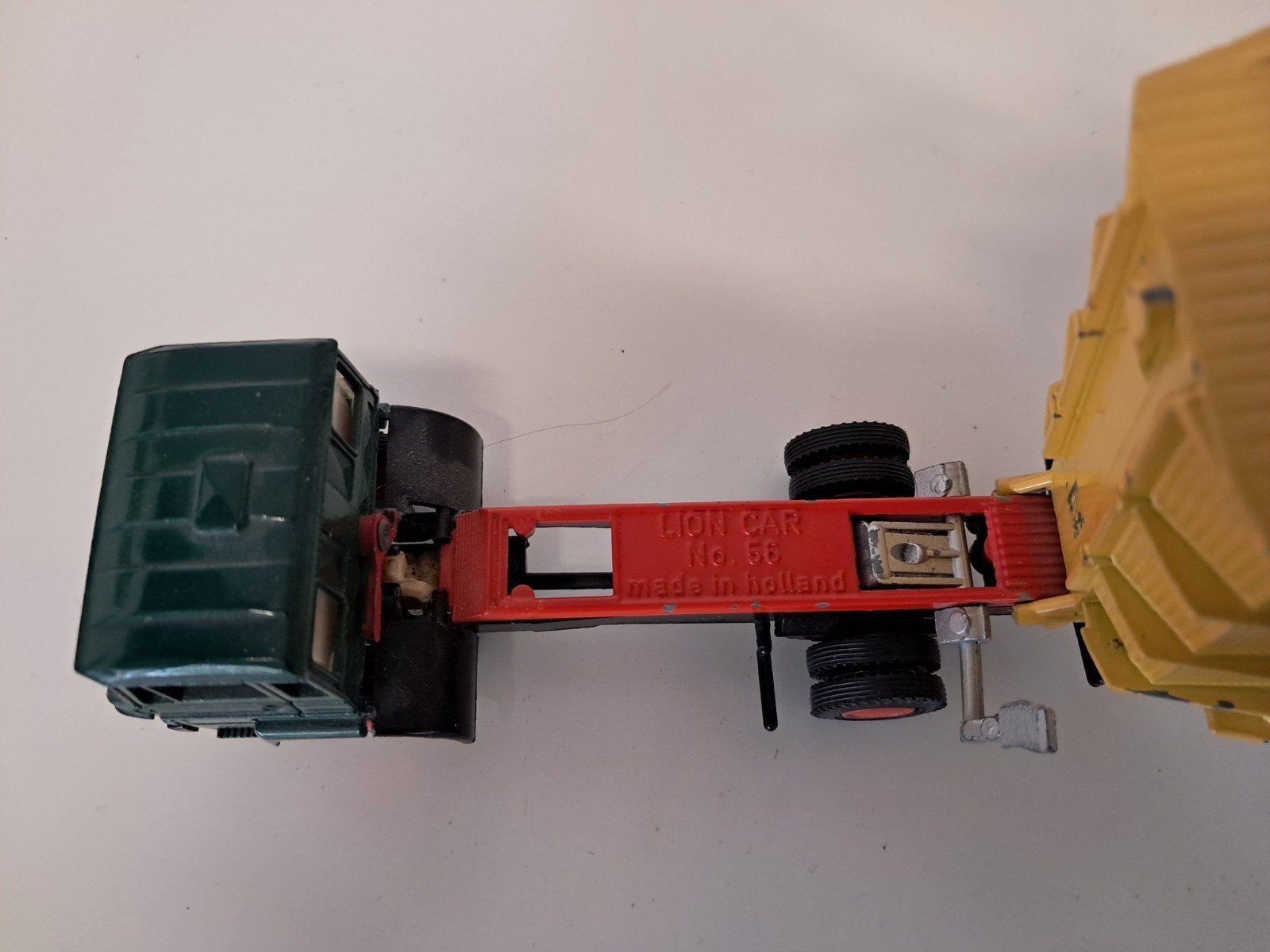 Daf kipper no 56 Lion Car , z g a n, Ophalen of Verzenden, Zo goed als nieuw, Bus of Vrachtwagen, Lion Toys