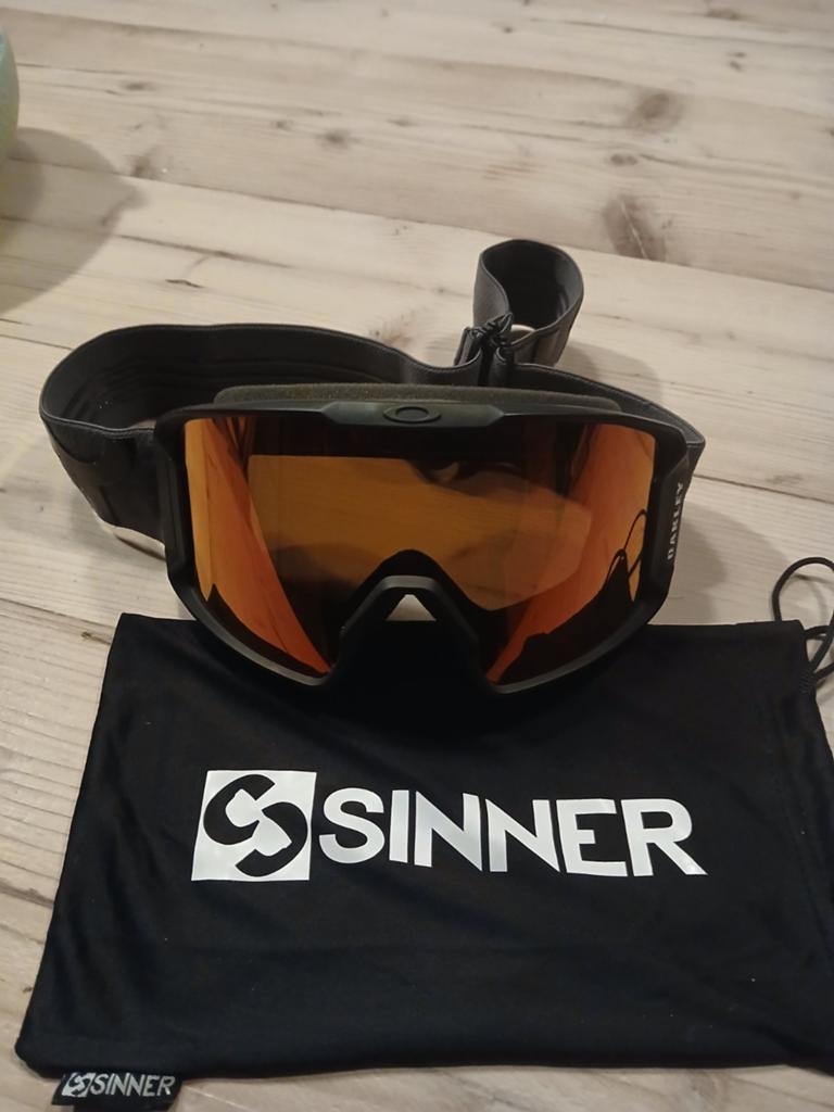 Sinner skibril met Oakley Prizm lens, Overige merken, Overige typen, Ophalen of Verzenden, Zo goed als nieuw