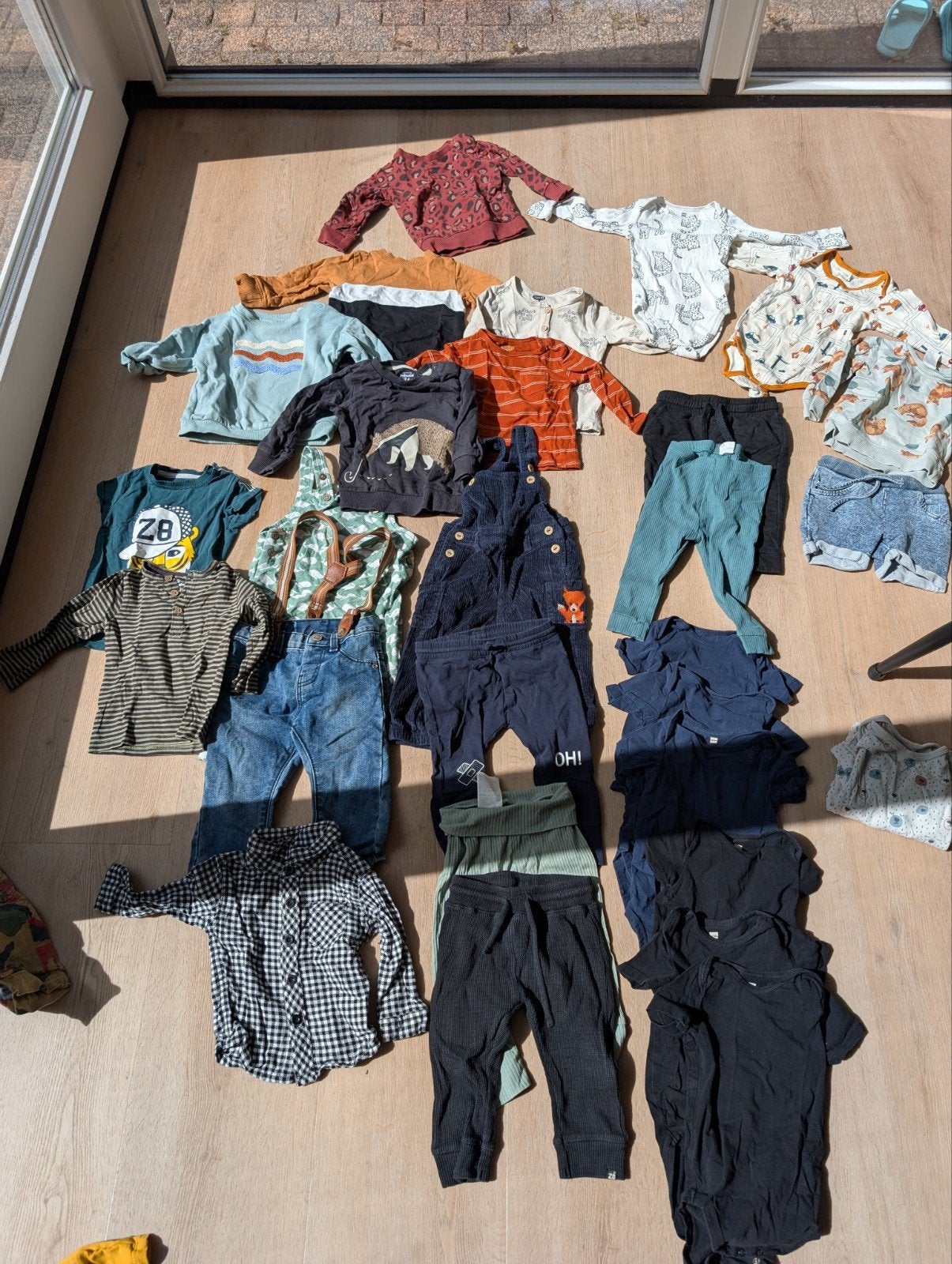 Grote kledingbundel kledingpakket jongen maat 74, Ophalen of Verzenden, Gebruikt, Diverse merken, Jongen of Meisje