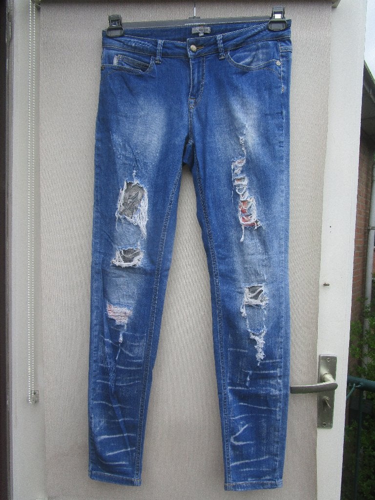 Spijkerbroek, DIDI mt  38  scheuren en gaten, Kleding | Dames, Blauw, Didi, Ophalen of Verzenden, Zo goed als nieuw