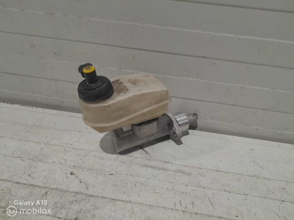 Hoofdremcilinder Renault Scenic 7700828034 7700436913, Auto-onderdelen, Gebruikt, Ophalen of Verzenden