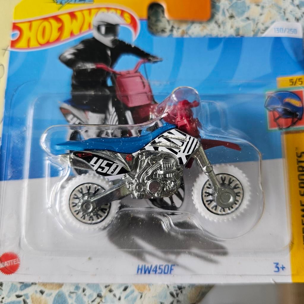 Hot Wheels HW450F Motor - Slechte Kaart, 333 Continental Boulevard El Segundo, CA 90245 USA, Gebruikt, Ophalen of Verzenden, Mattel