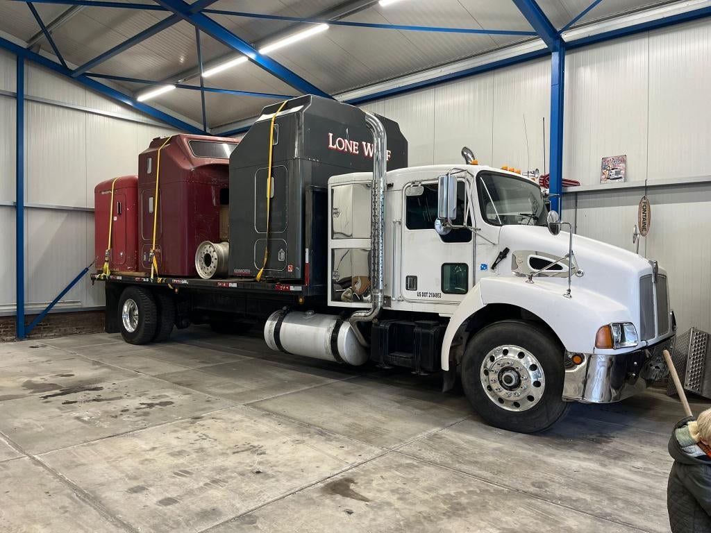 kenworth t300 (peterbilt , freightliner ,mack), Auto's, Vrachtwagens, Overige merken, Wit, Bedrijf, Grijs