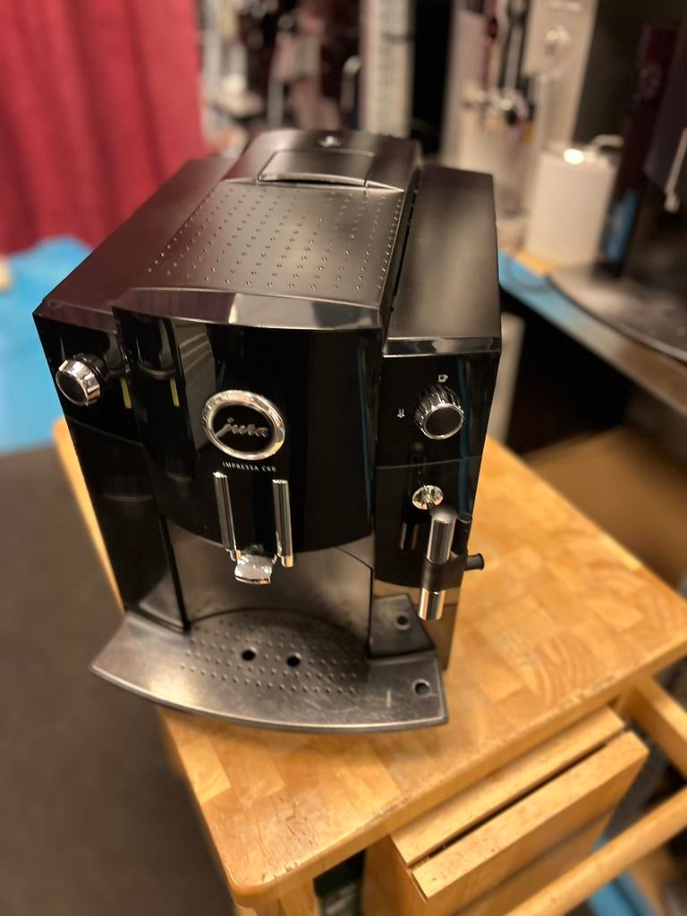 Jura c 60, Witgoed en Apparatuur, Koffiezetapparaten, Info@jura.com, 10 kopjes of meer, Koffiemachine, Ophalen of Verzenden