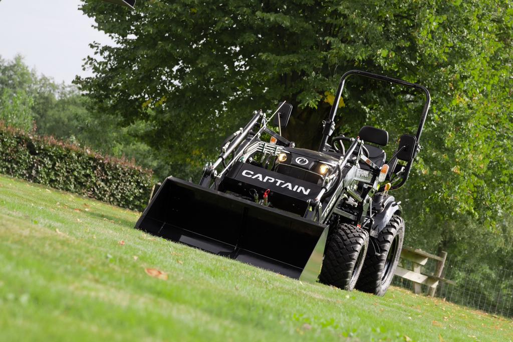 Captain 263 25pk Hydrostaat MITSUBISHI all Black, Zakelijke goederen, Agrarisch | Tractoren, Overige merken, Gebruikt, Tot 2500