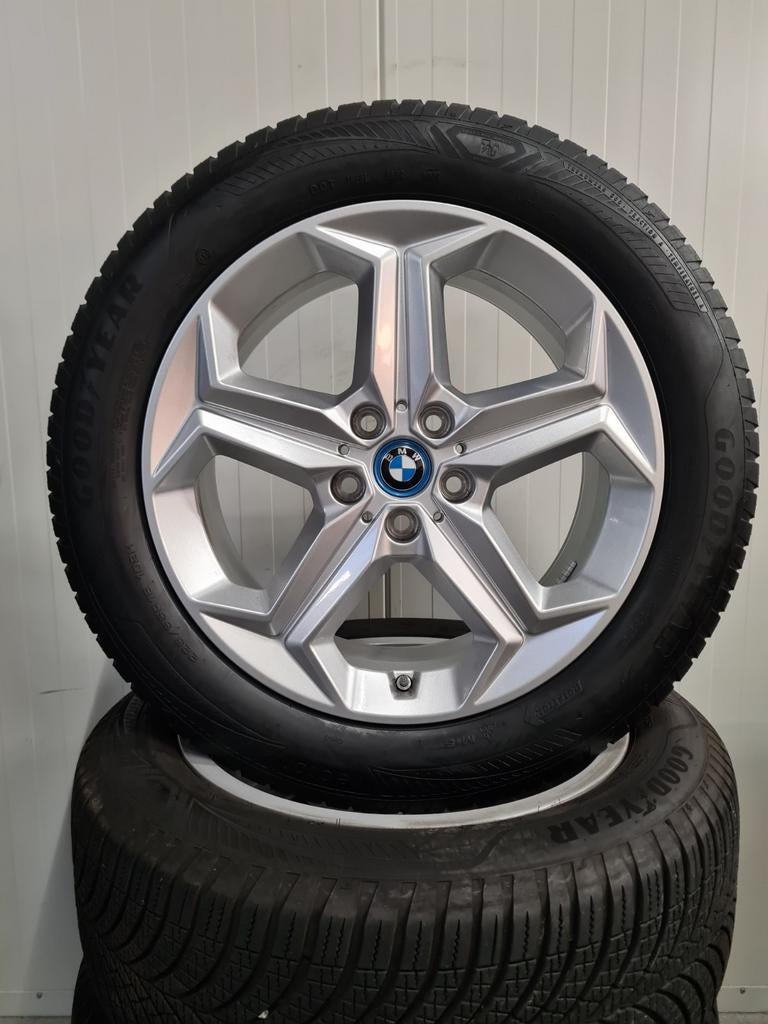 18' BMW X1 iX1 X2 iX2 Styling 865 All Season / Winterbanden, Auto-onderdelen, Banden en Velgen, Banden en Velgen, Winterbanden