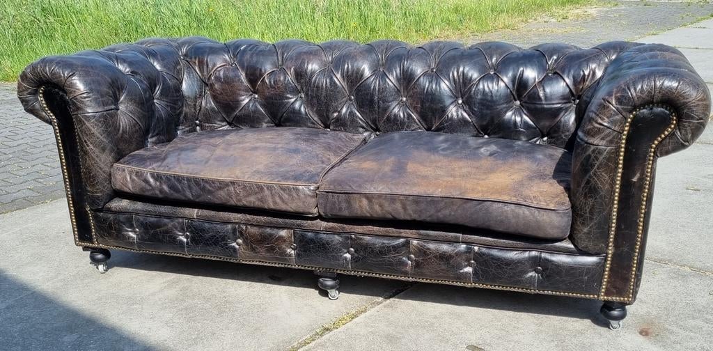 Chesterfield bank vintage bruin zwart leer BEZORGING GRATIS, Gebruikt, Chesterfield, Ophalen of Verzenden, Rechte bank