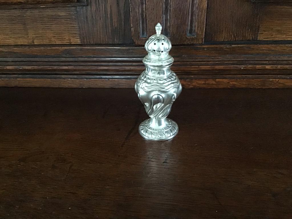 Zilveren Engels zoutvaatje, Ophalen of Verzenden, Zilver