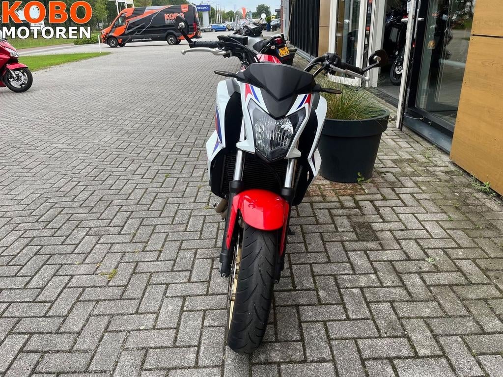 HONDA CB 650 F (bj 2014), Motoren, Motoren | Honda, Honda, 4 cilinders, 649 cc, Bedrijf